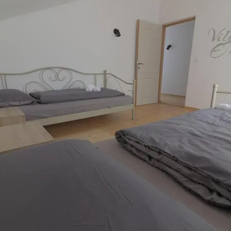 Vila Emma Zovik