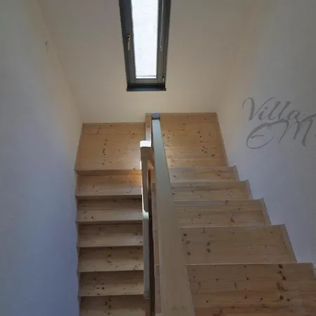 Villa Emma Zovik
